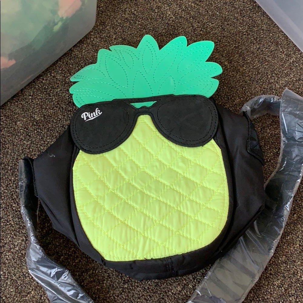Pineapple cooler from PINK
